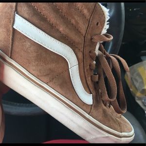 tan fur vans